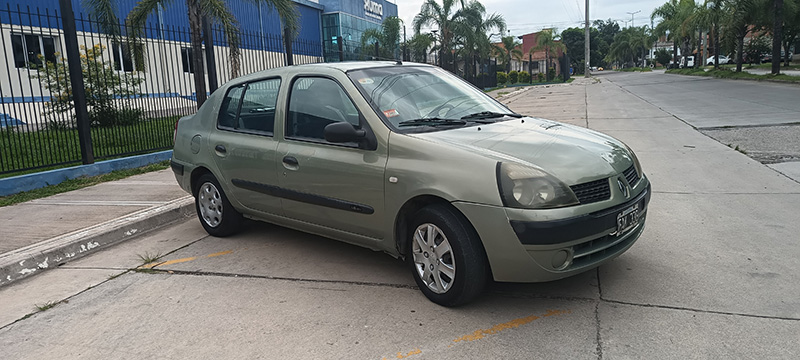 Renault CLIO F2 RL GNC AA AUTENTIQUE  SEDAN 4 PTAS