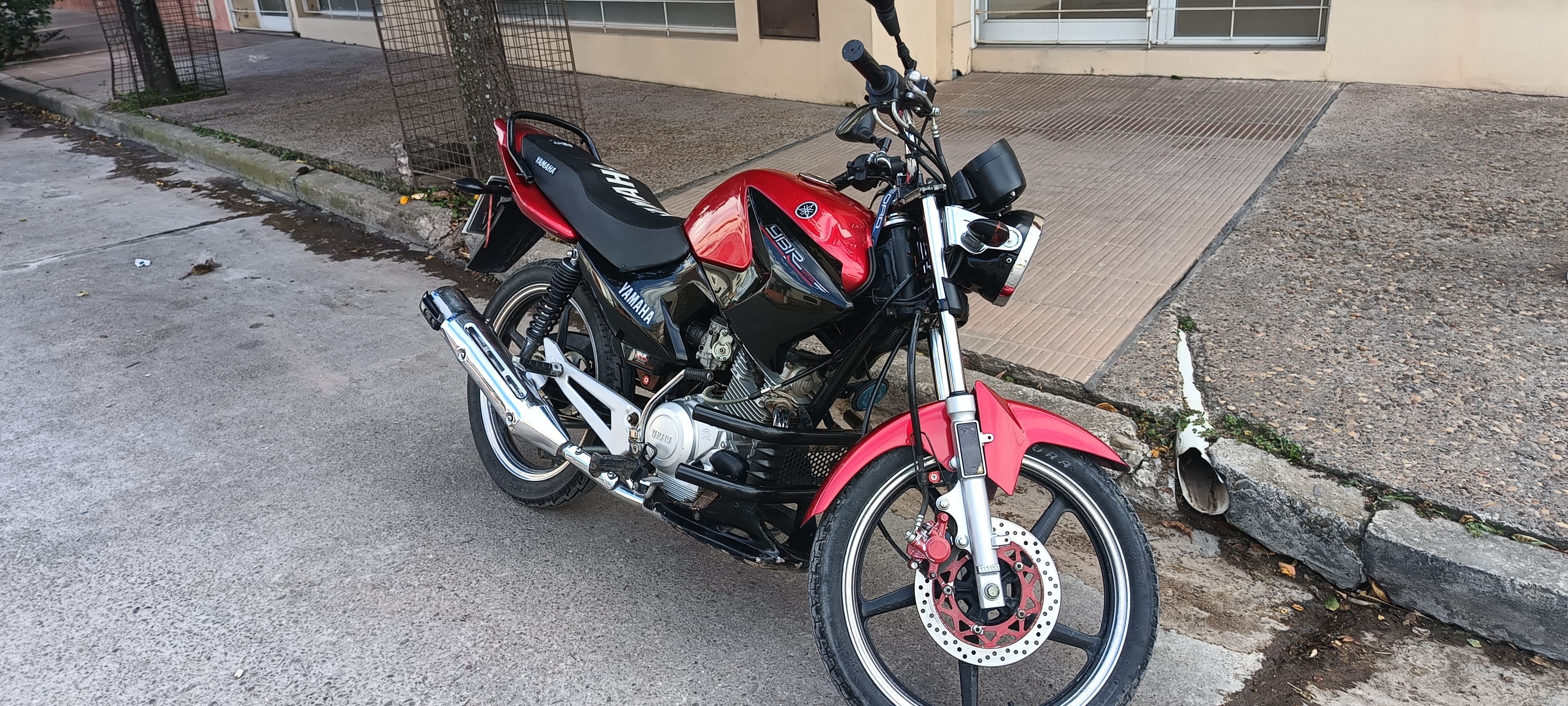 Yamaha YBR 125